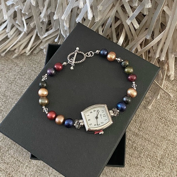 🪞 NEW genuine freshwater cultured pearl and crystals square watch bracelet - Picture 3 of 8